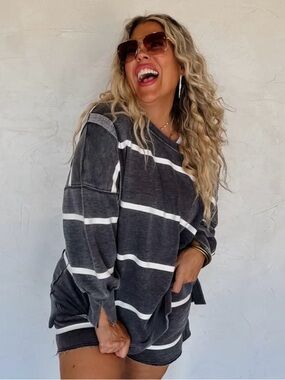 Blakeley 1x Charcoal & White Striped Oversized Pullover